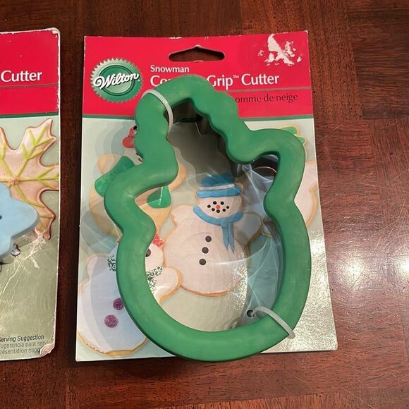 3 Wilton Comfort Grip Cookie Cutter New Snowflake Snowman Christmas Tree - Picture 4 of 6